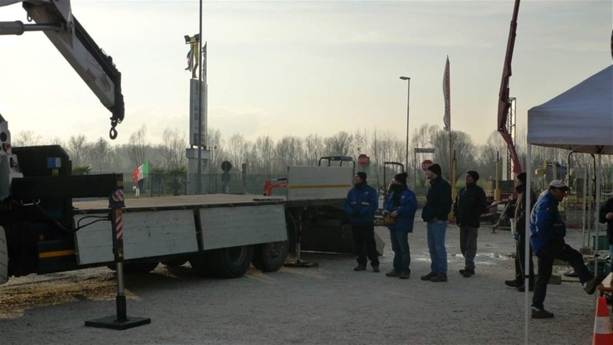 Il corso GRU SU AUTOCARRO a mantova - Macchedil | Macchedil Online Store