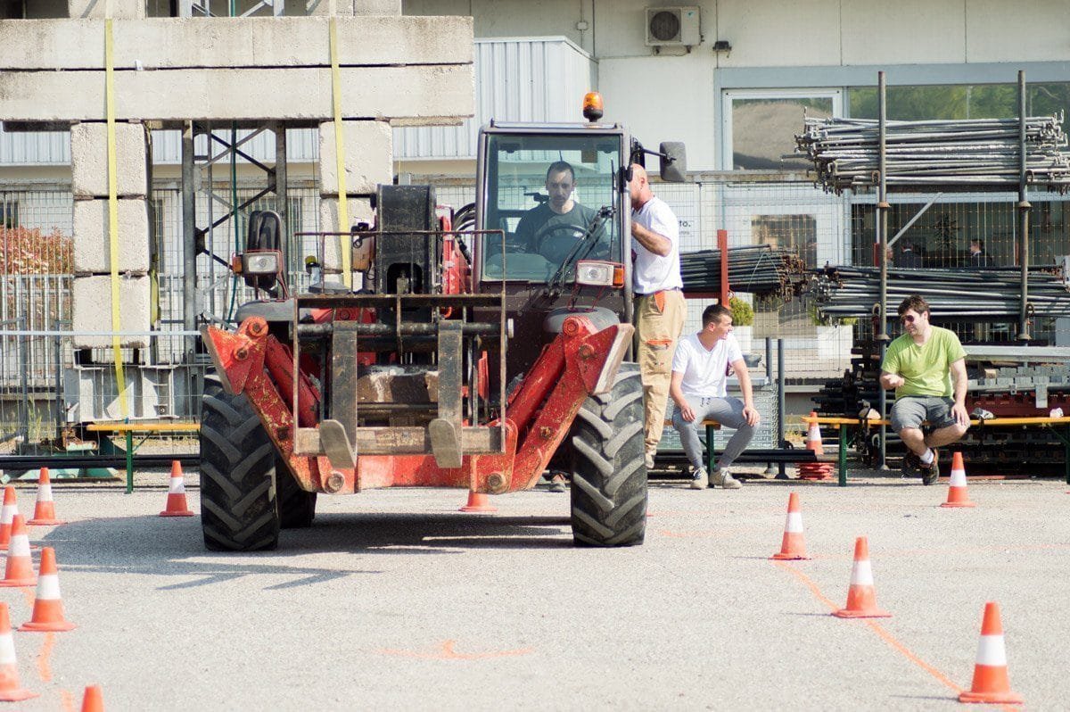 Corso Carrelli Telescopici e Frontali a Mantova | Macchedil Online Store