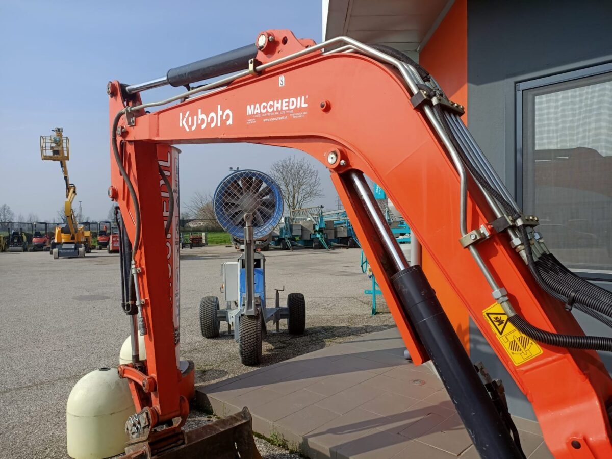 Escavatore Kubota U35 usato -anno 2012 - immagine 5