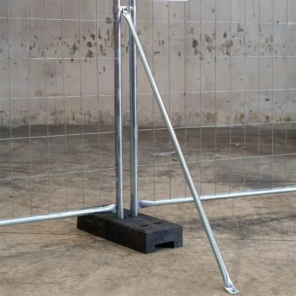 Saetta controventatura per recinzioni – Cantiere Stradale