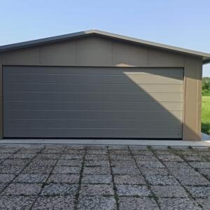 Garage prefabbricato modulare in pannelli coibentati Macchedil