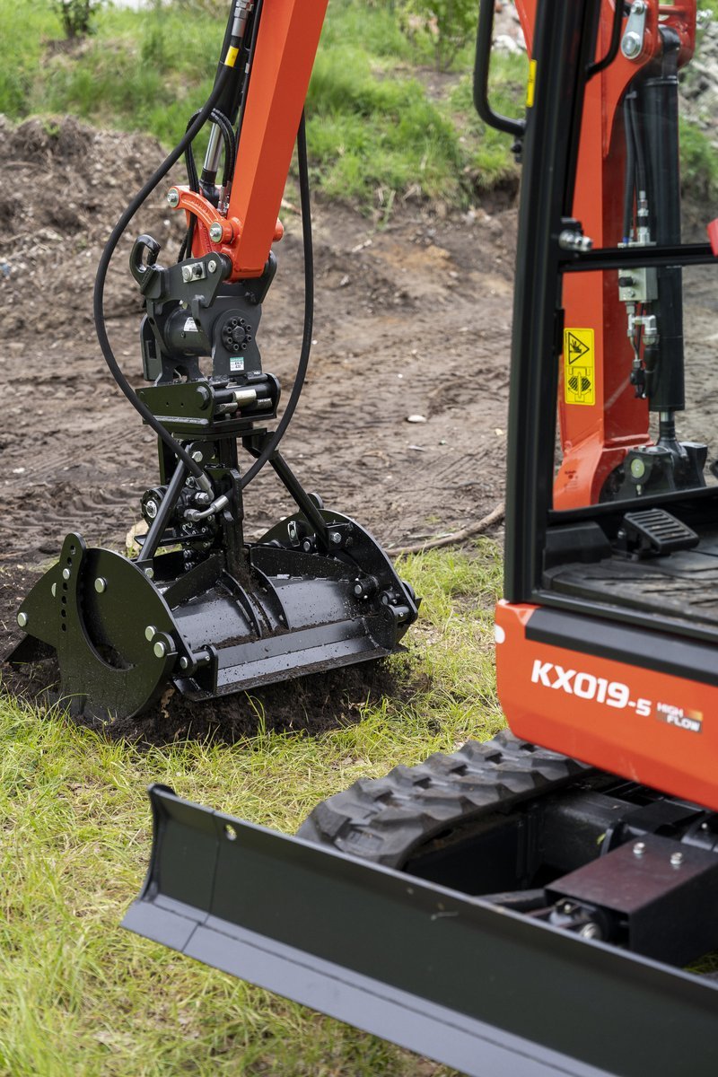 Kubota serie -5: cofano maggiorato